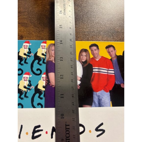 Friends TV Show Official Advent Calendar 25 Days of Surprises - trivia notes etc - Picture 3 of 9